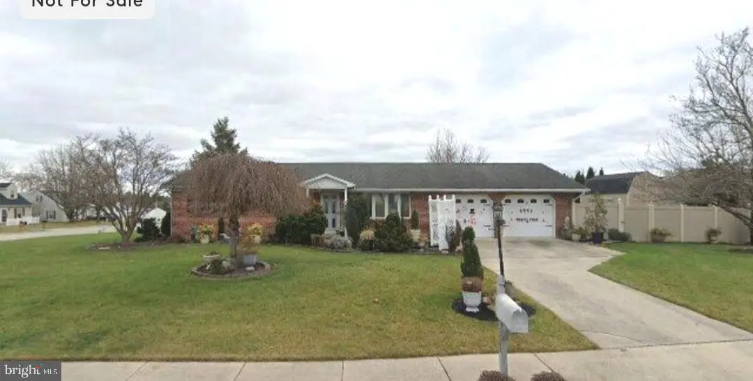 2111 Pineview Cir, Dover, PA 17315 - #1