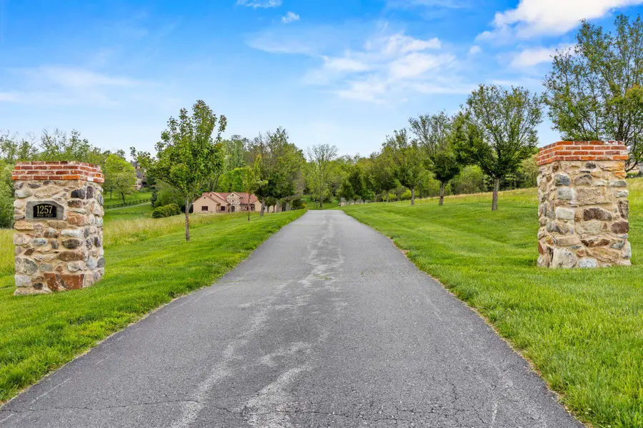 1257 Water St, Wrightsville, PA 17368 - #2