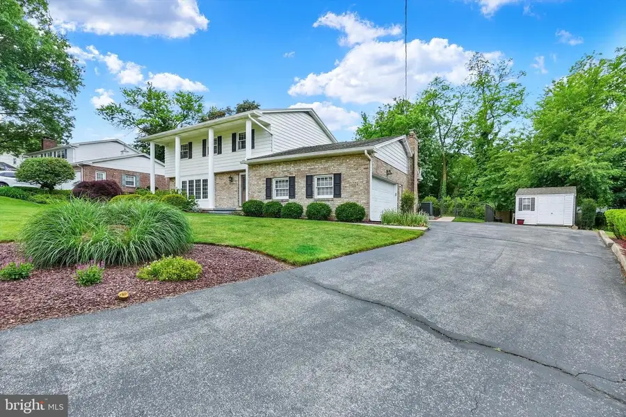 2925 Broxton Ln, York, PA 17402 - #3
