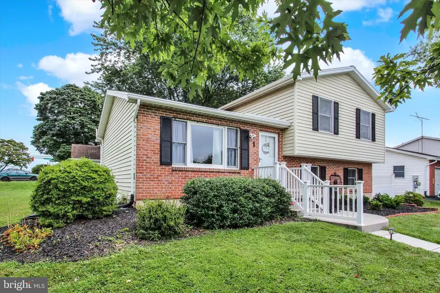 1 Cardinal Dr, Hanover, PA 17331 - #3