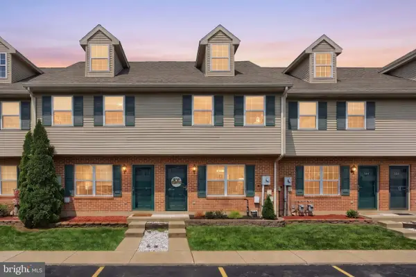 129 Orchard #44, HANOVER, PA 17331