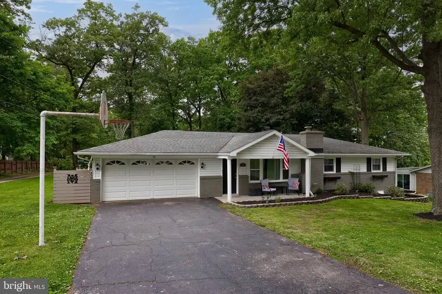 786 Summit Dr, Dallastown, PA 17313 - #2