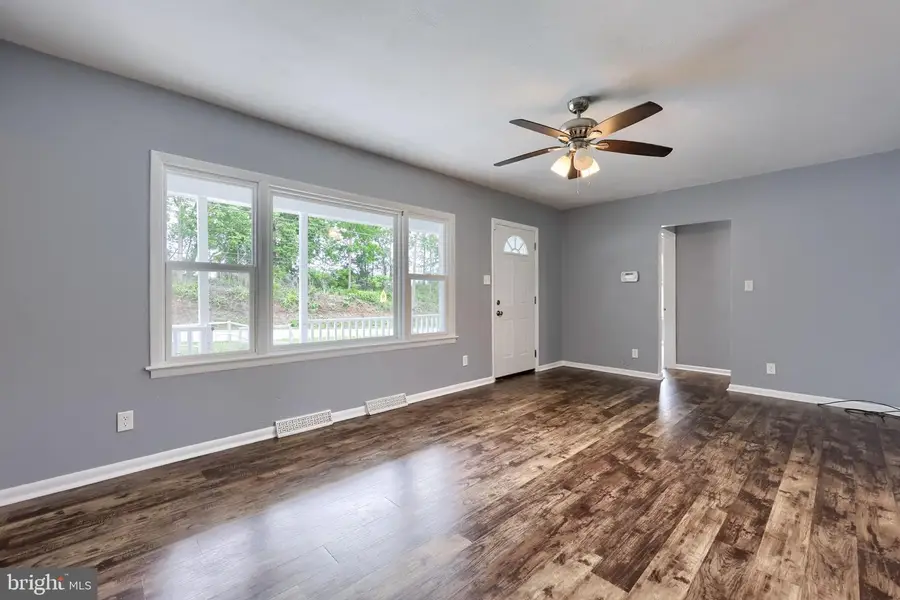 44 Springvale Rd, Red Lion, PA 17356 - #3