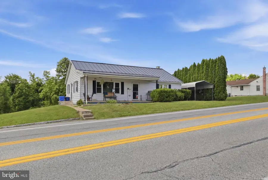 542 Old York Rd, New Cumberland, PA 17070 - #3