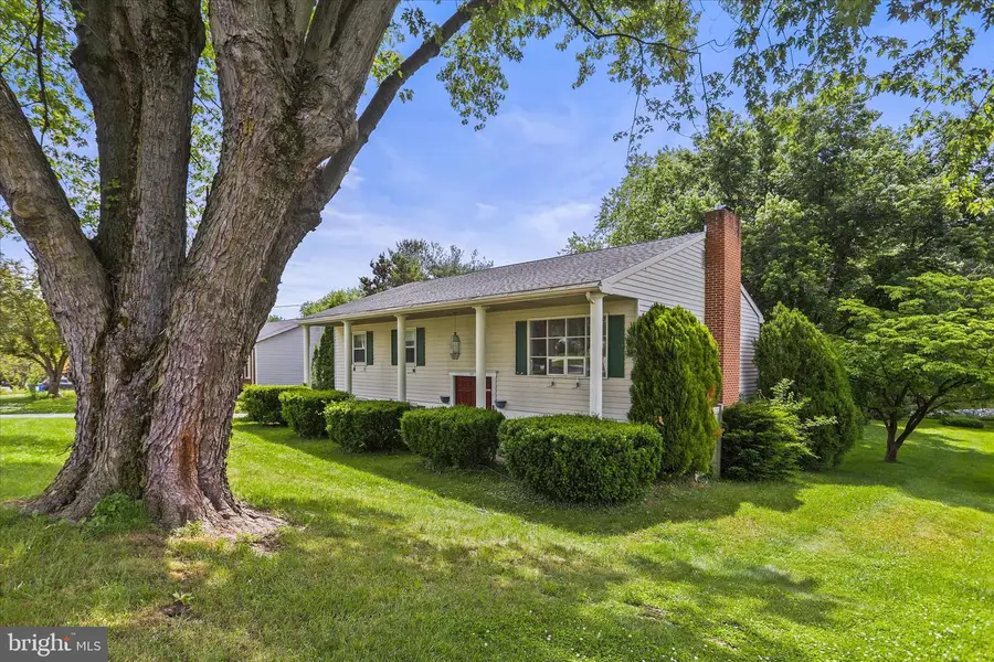 120 Homewood Dr, York, PA 17403 - #3