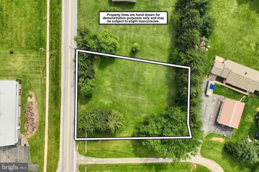 2069 Palomino Rd, Dover, PA 17315 - #3