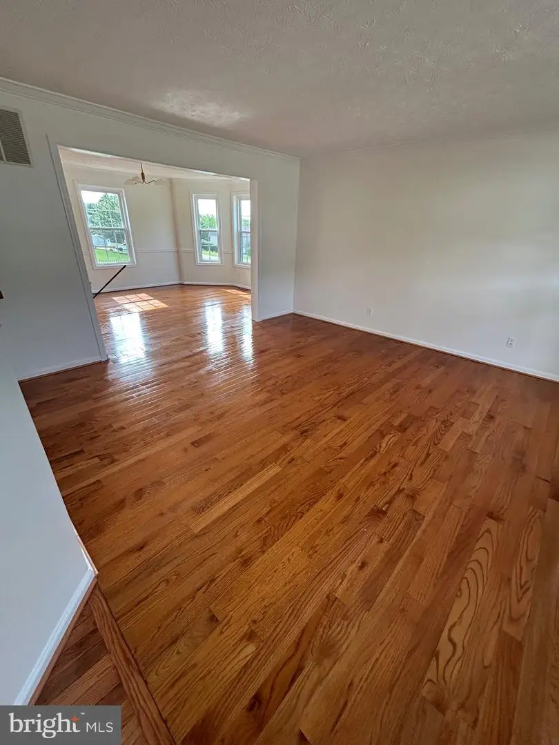 90 Lee St, Stewartstown, PA 17363 - #2