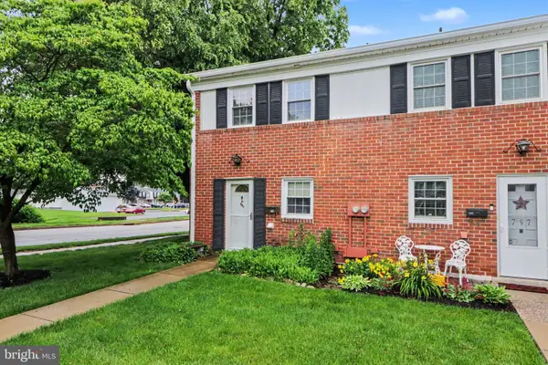 799 Hardwick Pl, YORK, PA 17404