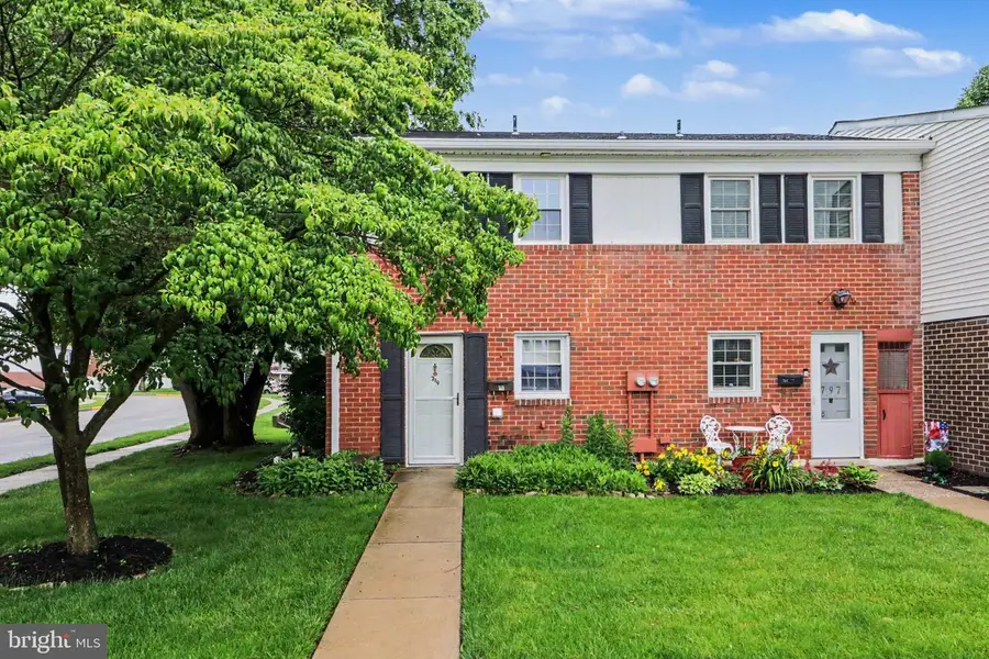 799 Hardwick Pl, York, PA 17404 - #2