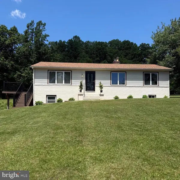 5007 Woods Rd, STEWARTSTOWN, PA 17363