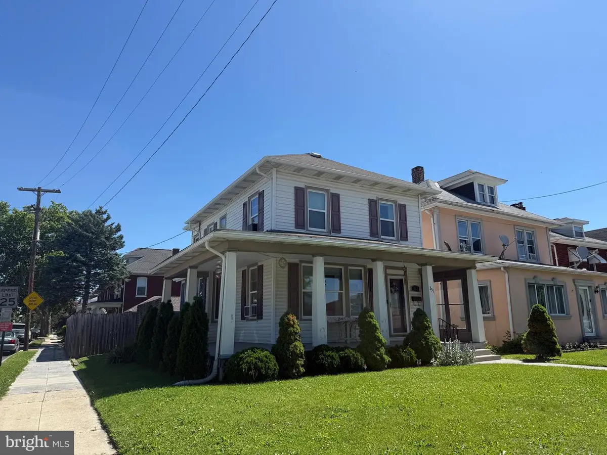 331 Carlisle Ave, York, PA 17404 - #1