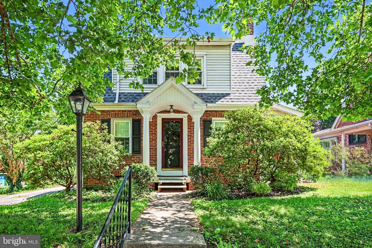 141 Keesey, York, PA 17402 - #1