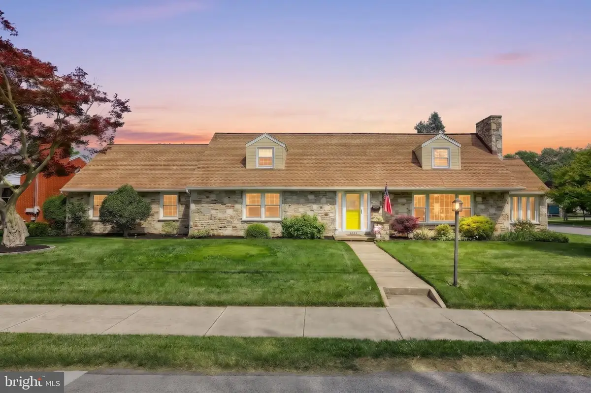 1001 Broadway, Hanover, PA 17331 - #1