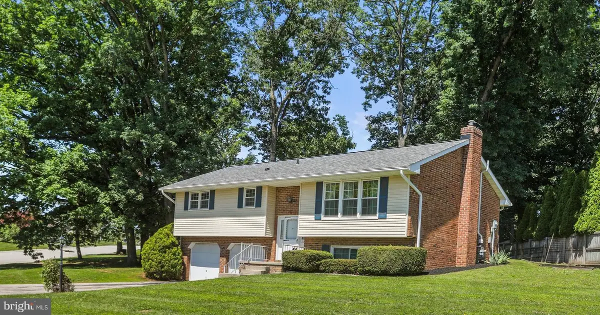 26 Laurel Dr, Hanover, PA 17331 - #1