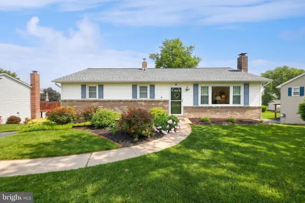 221 Perry Ave, YORK, PA 17408