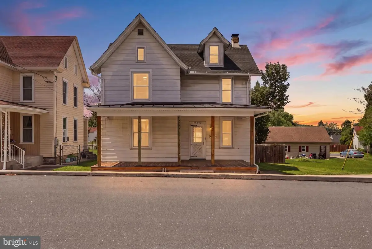 106 Gettysburg St, Dillsburg, PA 17019 - #1