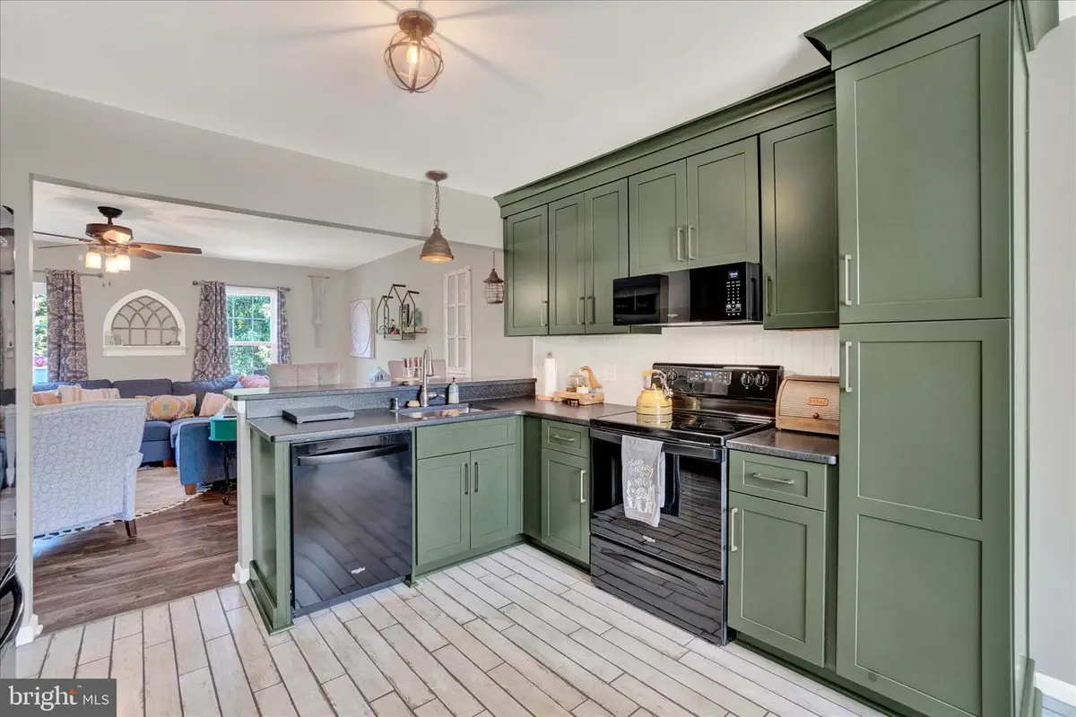 319 Cherry St #13, Red Lion, PA 17356 - #1