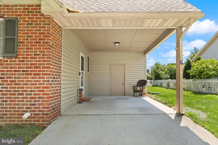 439 Grant Dr, Hanover, PA 17331 - #3