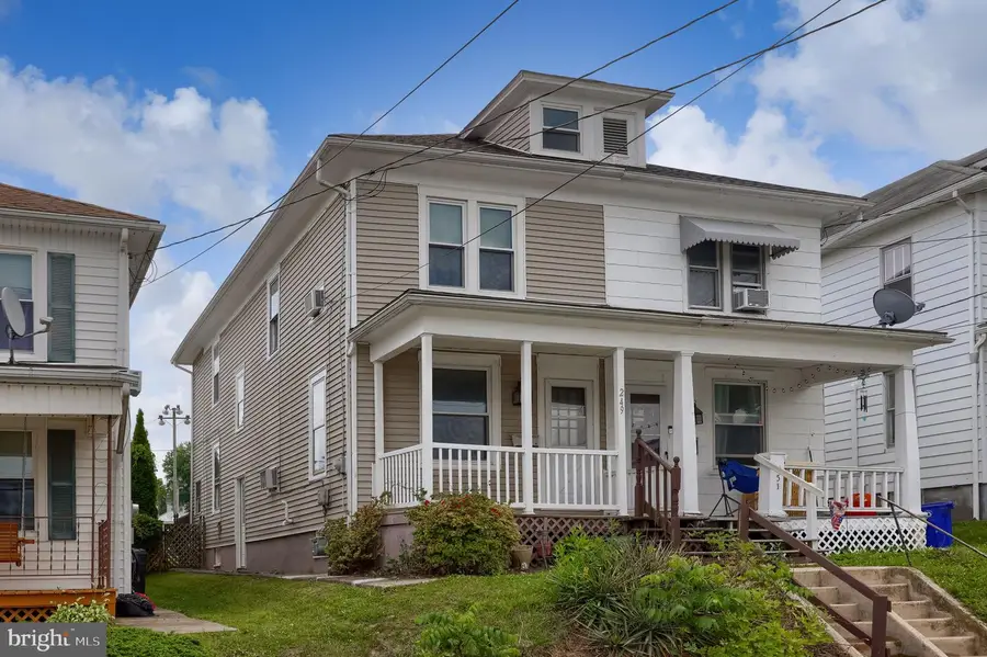 249 S Walnut St, Dallastown, PA 17313 - #2