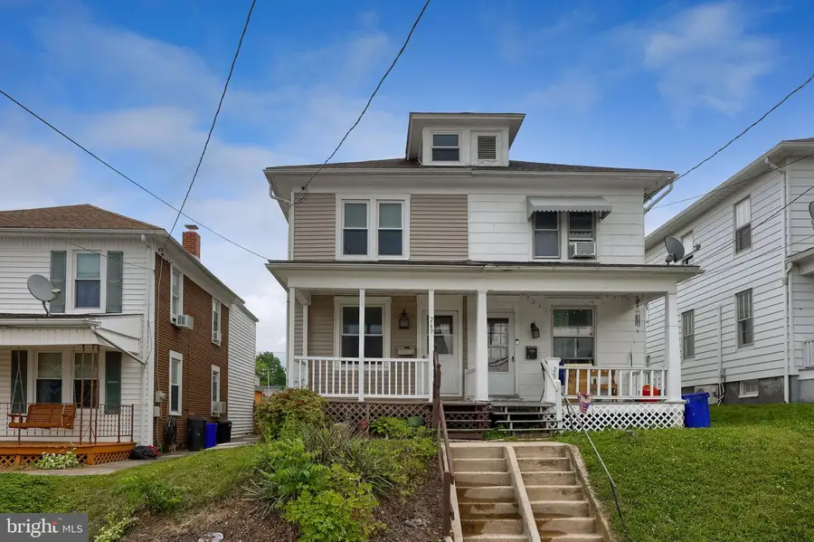 249 S Walnut St, Dallastown, PA 17313 - #3