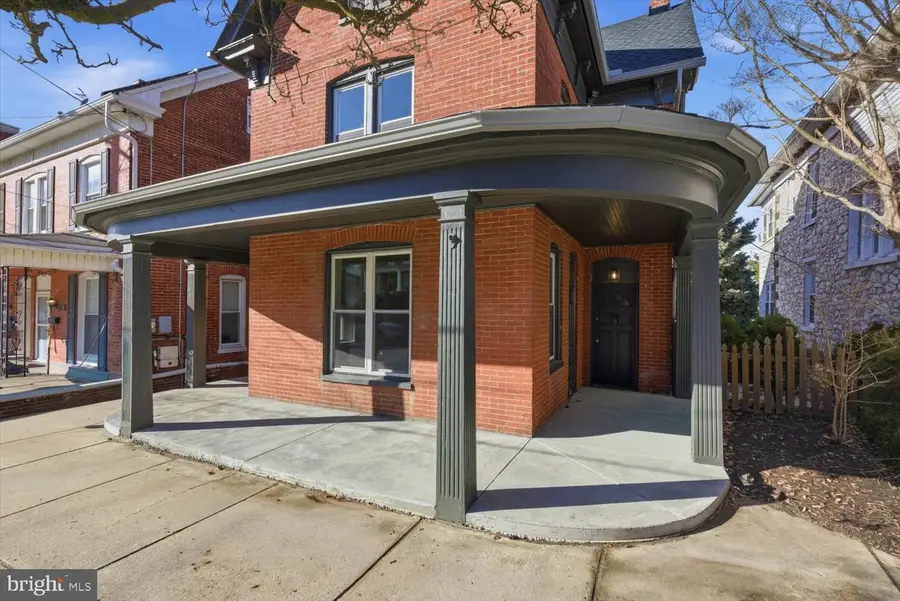 305 W Broadway, Red Lion, PA 17356 - #3