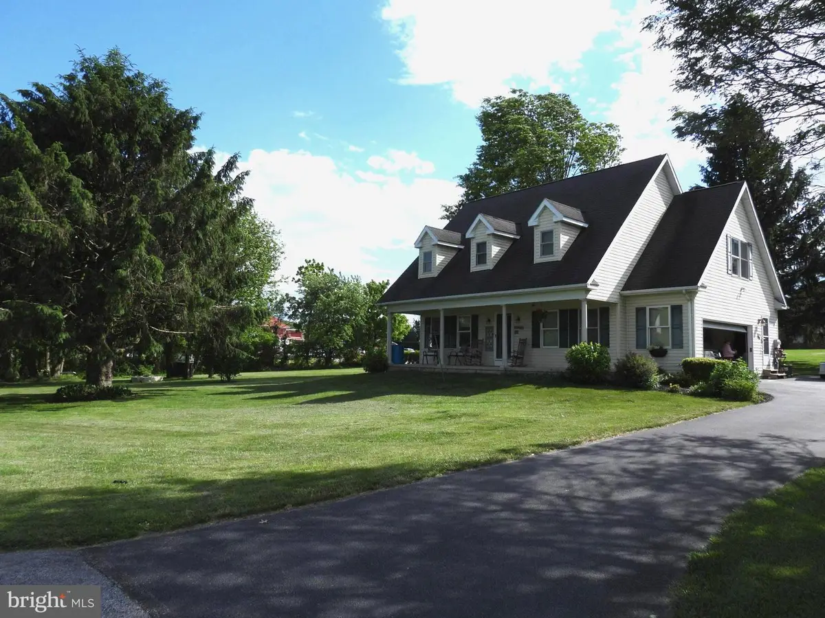 744 Wise Ave, Red Lion, PA 17356 - #1