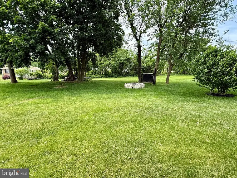 744 Wise Ave, Red Lion, PA 17356 - #2