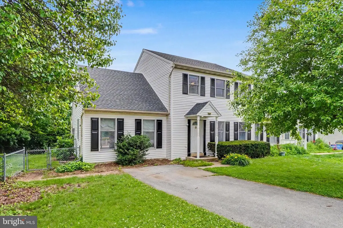 37 Steeple Ave, Red Lion, PA 17356 - #1