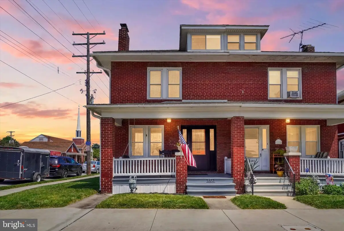 1651 W Philadelphia St, York, PA 17404 - #1