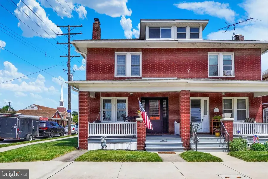 1651 W Philadelphia St, York, PA 17404 - #2