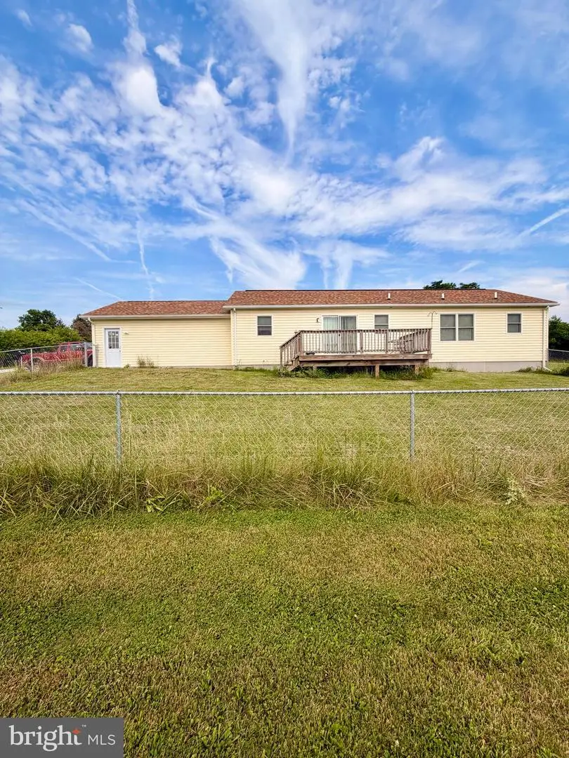 726 S Baltimore St, Dillsburg, PA 17019 - #3