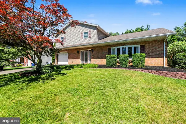501 Benyou Ln, NEW CUMBERLAND, PA 17070
