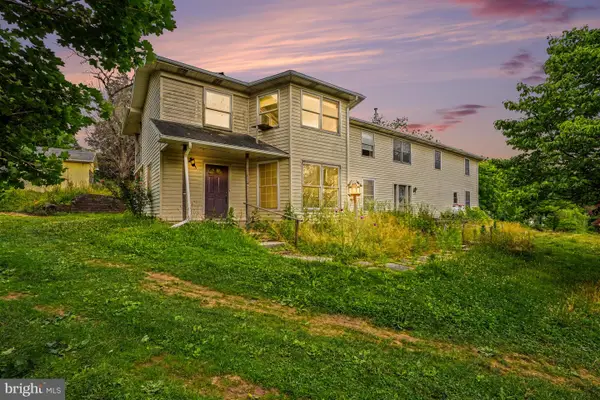 856 Old Forge Rd, NEW CUMBERLAND, PA 17070
