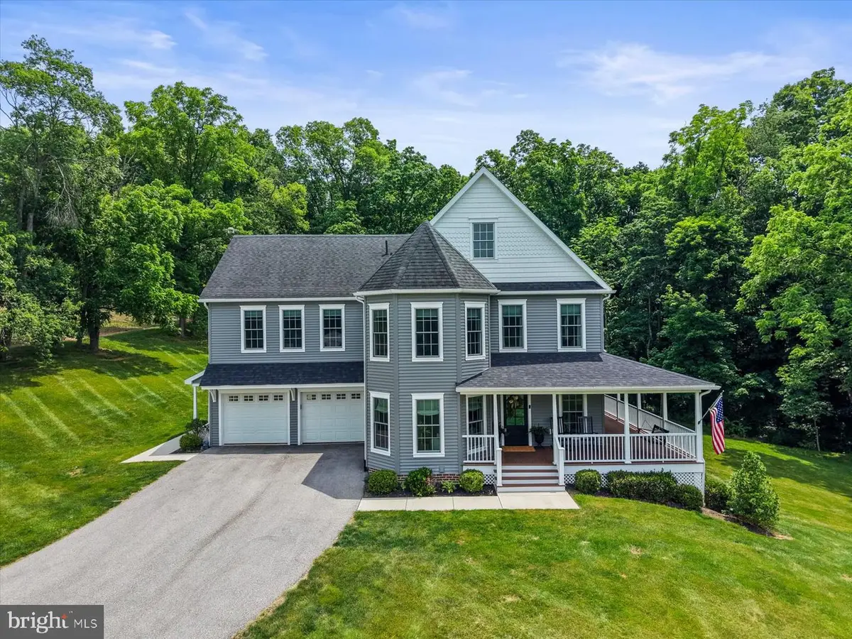 144 Church St, Seven Valleys, PA 17360 - #1