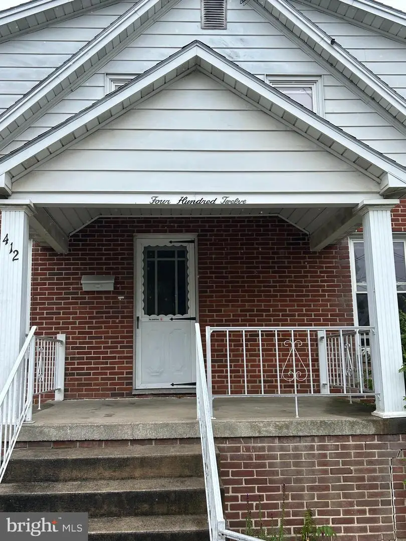 412 E Pleasant St, Hanover, PA 17331 - #1