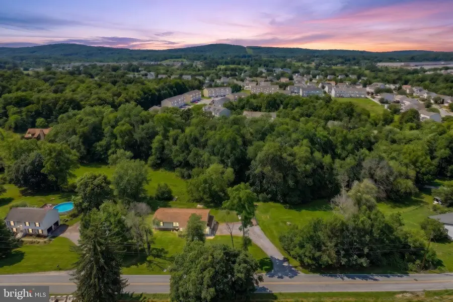 105 Weire Rd, York, PA 17404 - #2
