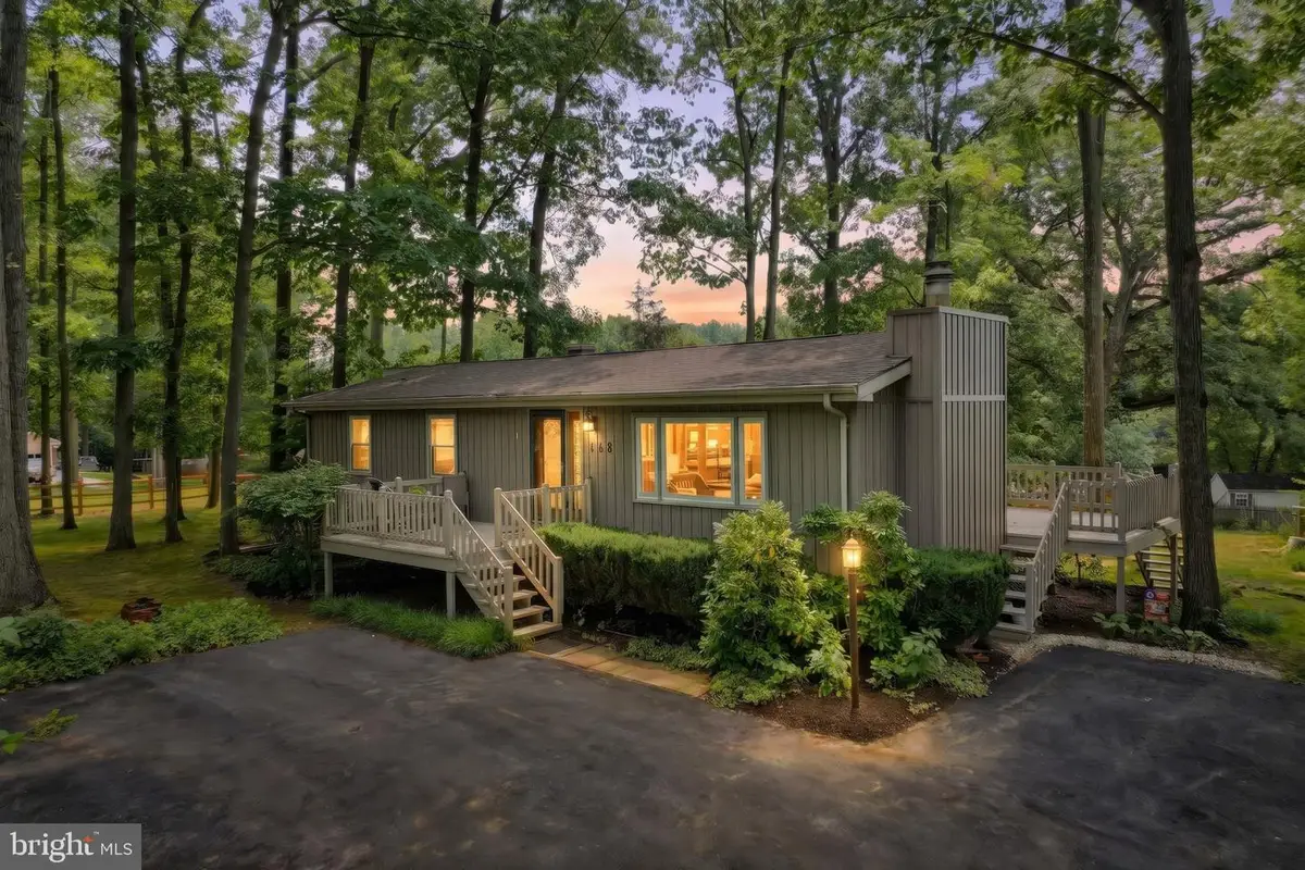 468 Fairview Dr, Hanover, PA 17331 - #1