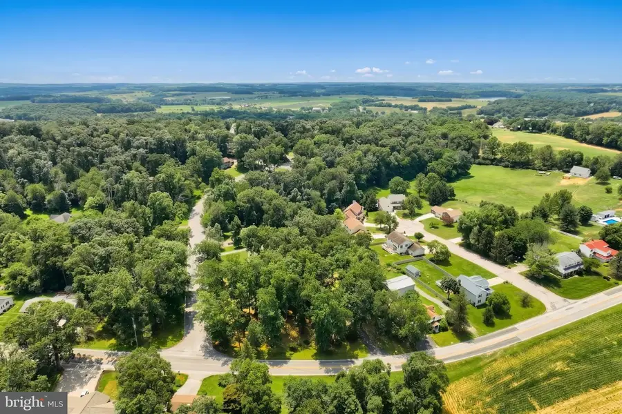 468 Fairview Dr, Hanover, PA 17331 - #3