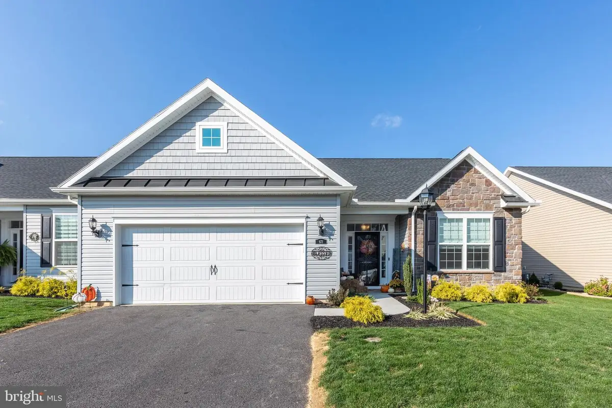 671 Cypress Dr #80, Hanover, PA 17331 - #1