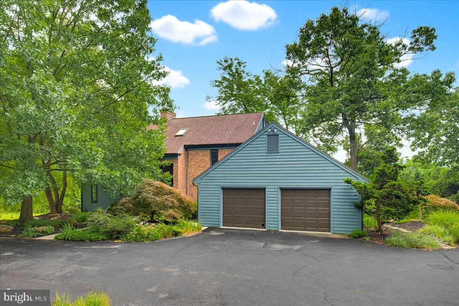 4065 Deerhill Dr, Hellam, PA 17406 - #3