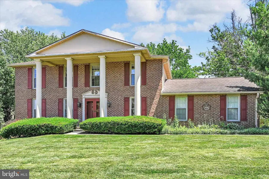 3711 Cayuga Ln, York, PA 17402 - #3