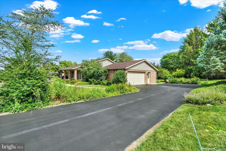 3558 Cimmeron Rd, York, PA 17402 - #3