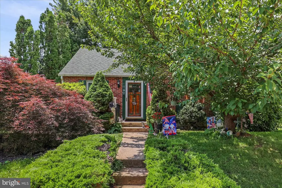 762 Priority Rd, York, PA 17404 - #2