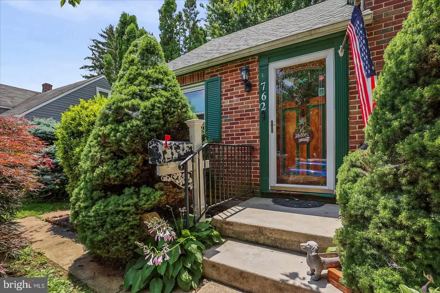 762 Priority Rd, York, PA 17404 - #3