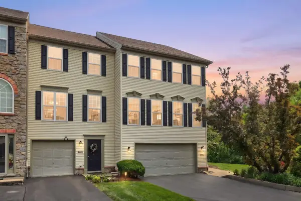2733 Hunt Club Dr #73, YORK, PA 17402
