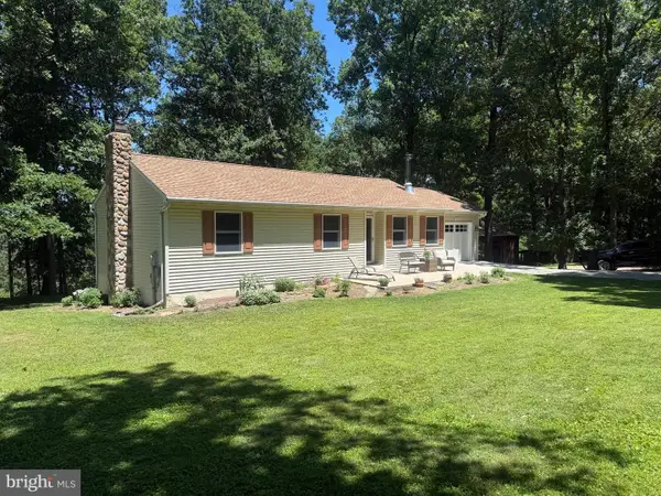 3046 Elder Dr, GLEN ROCK, PA 17327