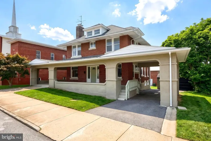 137 1st Ave, Red Lion, PA 17356 - #2