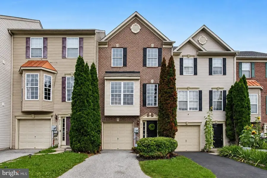 230 Country Ridge Dr, Red Lion, PA 17356 - #2