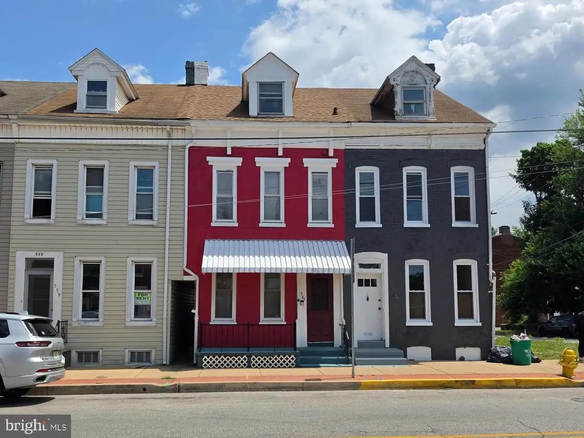 561 S Queen St, York, PA 17403 - #1