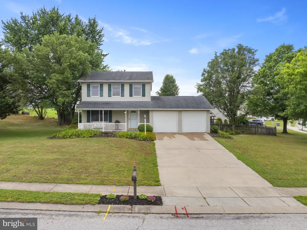 2904 Village Square Dr, Dover, PA 17315 - #1